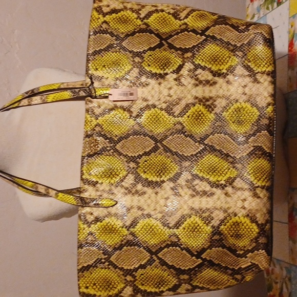 VICTORIA'S SECRET PYTHON TOTE - Picture 1 of 8